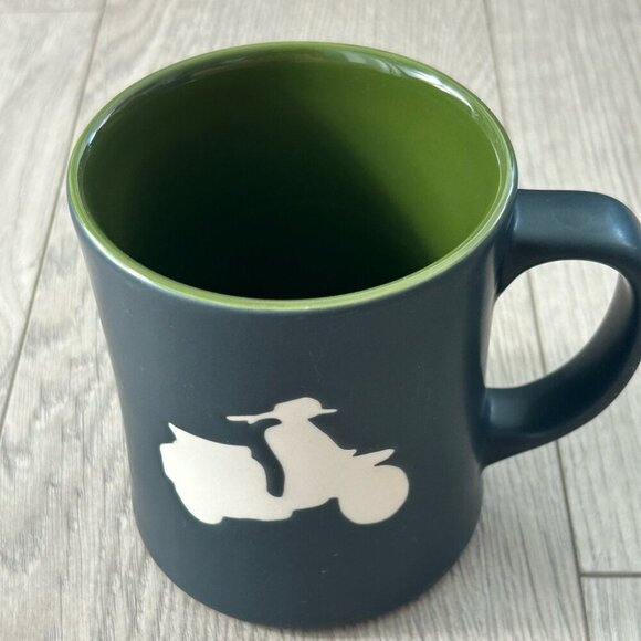Starbucks Mug 2011 Vespa Moped Scooter Matte Black & Army Olive Green 16 oz - Picture 3 of 7